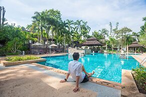 The Leaf On The Sands by Katathani