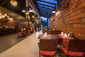 The Leaf On The Sands by Katathani