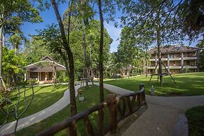 The Leaf On The Sands by Katathani