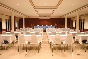 Lanta Casuarina Beach Resort