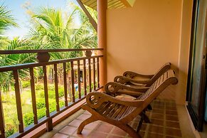 Lanta Casuarina Beach Resort