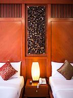 Lanta Casuarina Beach Resort