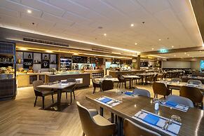 Phuket Marriott Resort & Spa, Merlin Beach