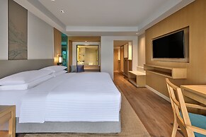 Phuket Marriott Resort & Spa, Merlin Beach