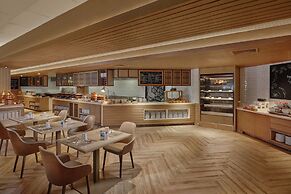 Phuket Marriott Resort & Spa, Merlin Beach