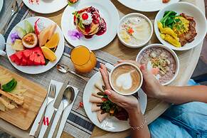 Phuket Marriott Resort & Spa, Merlin Beach