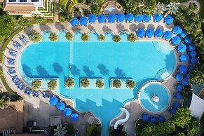 Phuket Marriott Resort & Spa, Merlin Beach