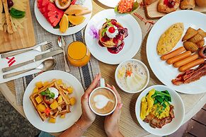 Phuket Marriott Resort & Spa, Merlin Beach