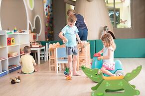 Phuket Marriott Resort & Spa, Merlin Beach