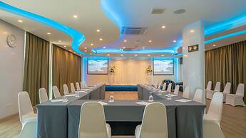 NH Boat Lagoon Phuket Resort