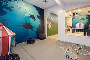 NH Boat Lagoon Phuket Resort