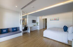 NH Boat Lagoon Phuket Resort