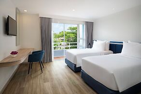 NH Boat Lagoon Phuket Resort