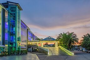 NH Boat Lagoon Phuket Resort