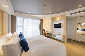 NH Boat Lagoon Phuket Resort