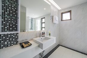 NH Boat Lagoon Phuket Resort