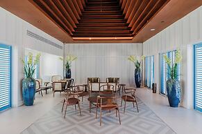 Patong Beach Hotel by See2Sea