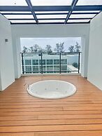 Patong Beach Hotel by See2Sea