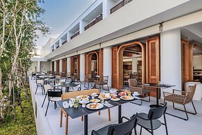 Patong Beach Hotel by See2Sea