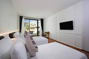 Patong Beach Hotel by See2Sea