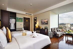 Thanh Lich Royal Boutique Hotel