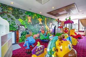 Thanh Lich Royal Boutique Hotel