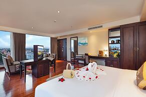 Thanh Lich Royal Boutique Hotel