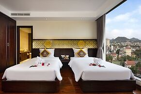 Thanh Lich Royal Boutique Hotel