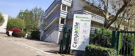 Campanile Plaisir
