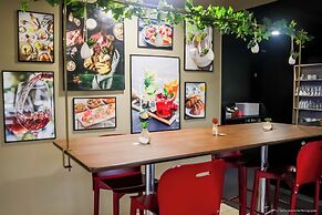 Hotel Campanile Montargis - Amilly