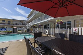 Esplanade Suites, a Sundance Vacations Property