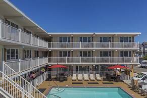 Esplanade Suites, a Sundance Vacations Property
