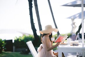 Legong Keraton Beach Hotel