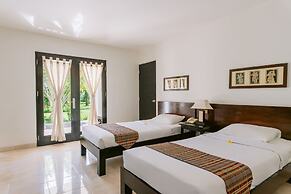 Legong Keraton Beach Hotel