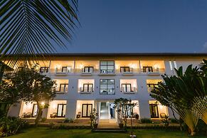 Legong Keraton Beach Hotel