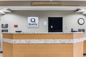 Quality Inn & Suites Grove City - Outlet Mall