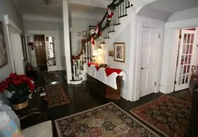 Six Acres Bed & Breakfast