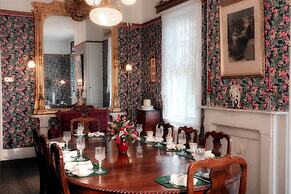 Wilbraham Mansion
