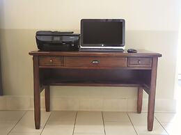 La Quinta Inn & Suites by Wyndham Corpus Christi Northwest