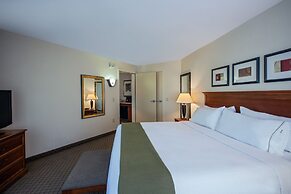 Holiday Inn Express & Suites Flowood by IHG
