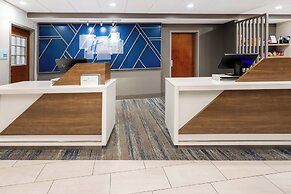 Holiday Inn Express & Suites Flowood by IHG