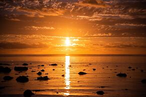 Shanti Maurice Resort & Spa