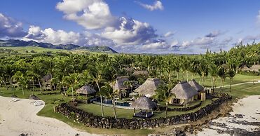 Shanti Maurice Resort & Spa