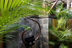 Shanti Maurice Resort & Spa