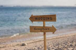 Shanti Maurice Resort & Spa