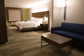 Holiday Inn Express & Suites Douglas by IHG