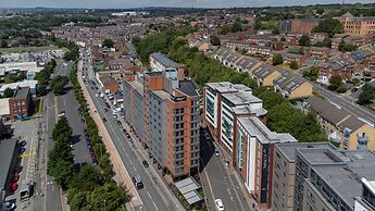 Roomzzz Leeds City West