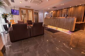 The Continental Hotel Heathrow