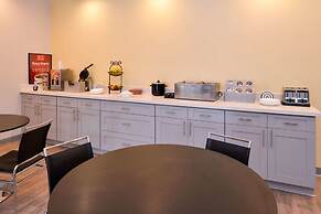 Econo Lodge Inn & Suites Port Arthur near Sabine Pass