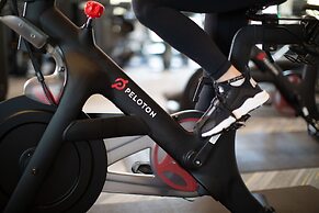 Naples Bay Resort & Marina